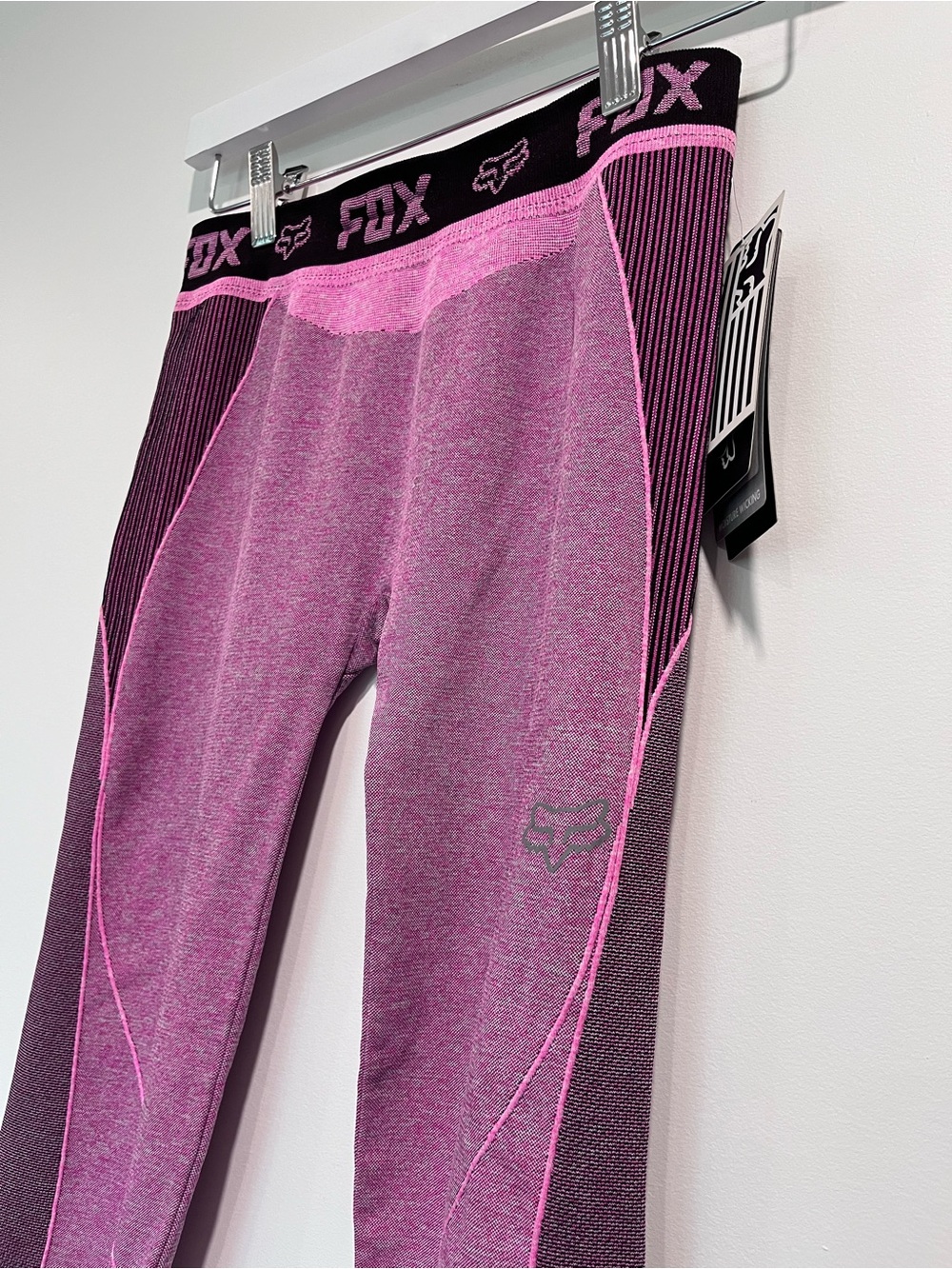 NWT Fox Racing "Whip" Athletic Leggings Cropped - Pink/Marl Size M/L Made in USA